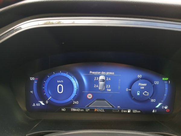 FORD KUGA Hybride Essence rechargeable 2.5 DURATEC 225 CH PHEV POWERSHIFT  ST-LINE 09/2022 - 178 443 km - TVA Récupérable - 1ére main – VO 204Bis – Image 13