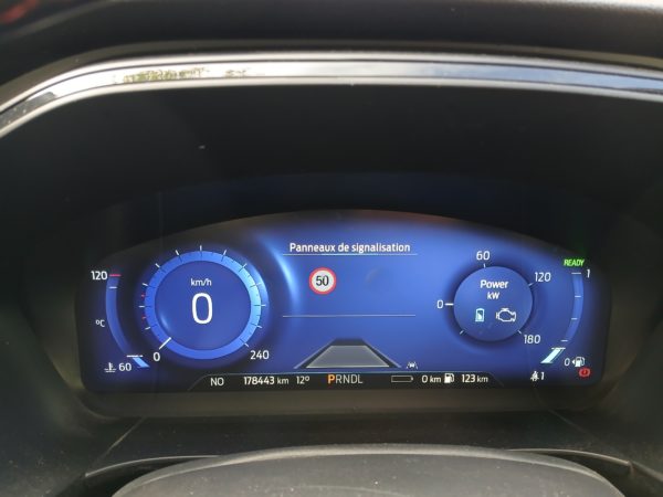 FORD KUGA Hybride Essence rechargeable 2.5 DURATEC 225 CH PHEV POWERSHIFT  ST-LINE 09/2022 - 178 443 km - TVA Récupérable - 1ére main – VO 204Bis – Image 14