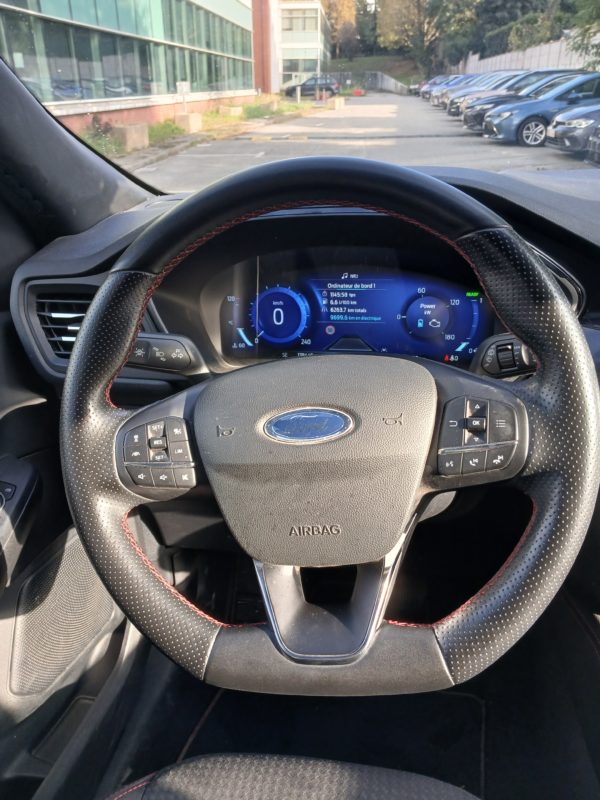 FORD KUGA Hybride Essence rechargeable 2.5 DURATEC 225 CH PHEV POWERSHIFT  ST-LINE 09/2022 - 178 443 km - TVA Récupérable - 1ére main – VO 204Bis – Image 12