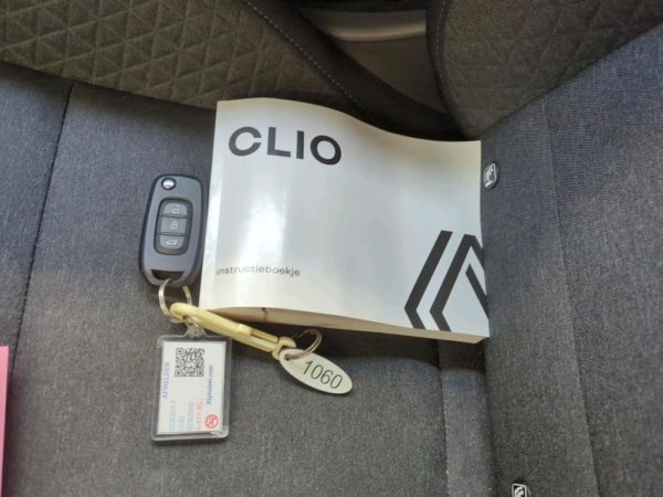RENAULT CLIO ESSENCE 1.0 TCE 67 CV GPF Equilibre  02/2023 – 37 132 km – 1ère main – Possibilité d’exportation – Image 13
