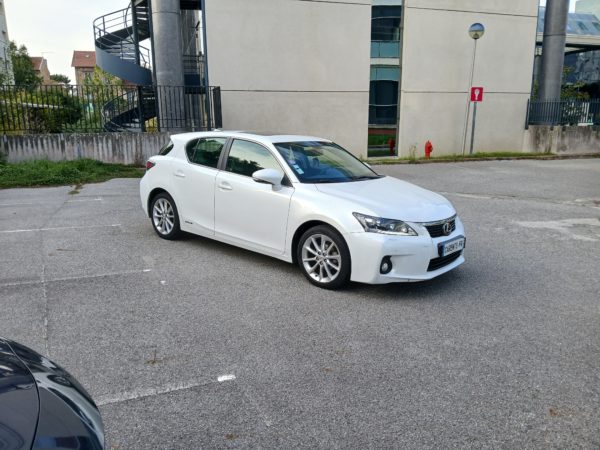 LEXUS Ct 200H HYBRIDE Essence 136CV SENSATION  09/2012 -109 889 km - 1 ère MAIN – VO 201 – Image 3