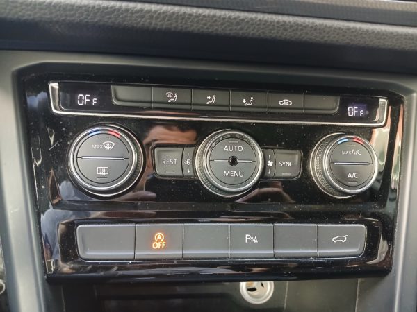 VOLKSWAGEN TOURAN Diesel BOITE AUTO 2.0 TDI 150 DSG7 LOUNGE 7 Places 07/2020 – 274 910 KM – VO 179 – Image 25