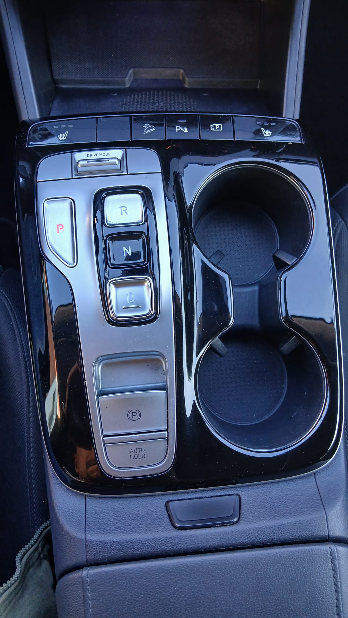 TUCSON HYBRIDE Essence 1.6 T-GDI 230 CV BOITE AUTO finition CRÉATIVE 01/2023 - 131 979 km - TVA récupérable - 1ère main – Image 25