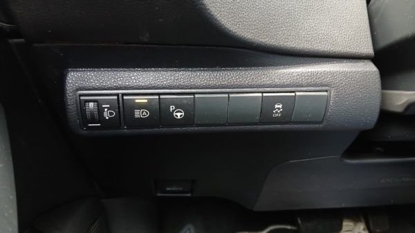 COROLLA TOURING SPORTS BREAK HYBRIDE Essence 184CH Dynamic Business  03/2022 – 171 703 km – TVA récupérable - 1ère main – VO 194 – Image 28