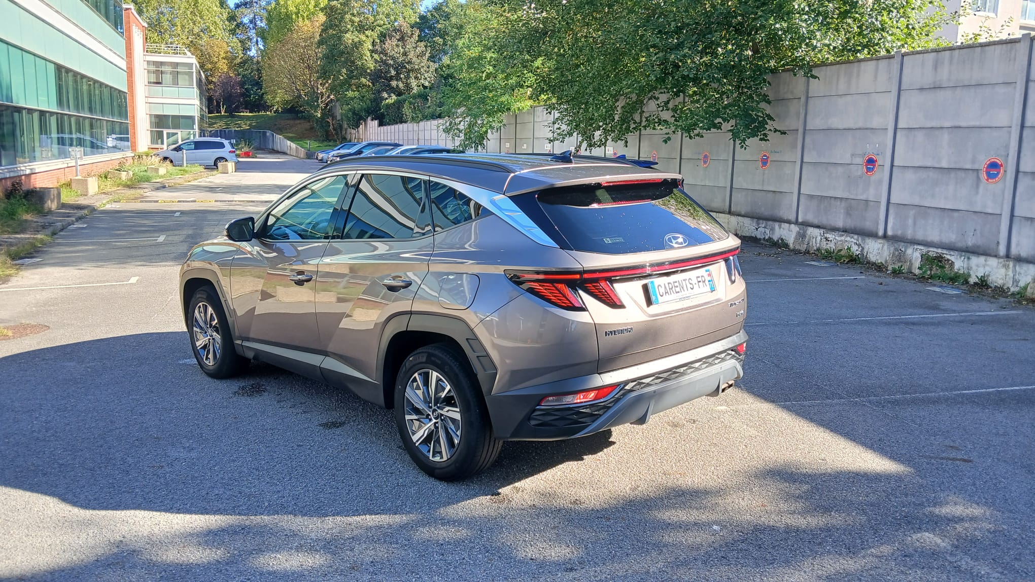 TUCSON HYBRIDE Essence 1.6 T-GDI 230 CV BOITE AUTO finition CRÉATIVE 01/2023 - 131 979 km - TVA récupérable - 1ère main – Image 4