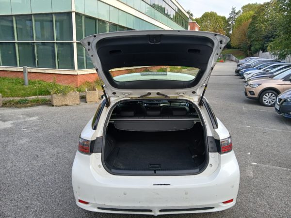 LEXUS Ct 200H HYBRIDE Essence 136CV SENSATION  09/2012 -109 889 km - 1 ère MAIN – VO 201 – Image 35
