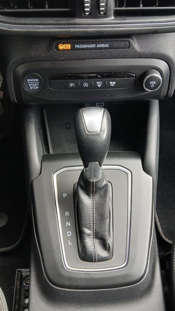 FORD FOCUS SW Essence 1.0 l Flexi MHEV 125ch-6CV Titanium X Busin PSHIFT VP BOITE AUTOMATIQUE  09/2022 – 164 987 km - 1ère main - TVA récupérable VO 203Bis – Image 39