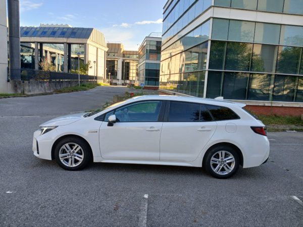 SUZUKI SWACE Hybride Essence 1.8 122H finition PACK identique Corolla TS  11/2023 – 97 473 km - 1ére main - TVA récupérable - VO 185 – Image 7