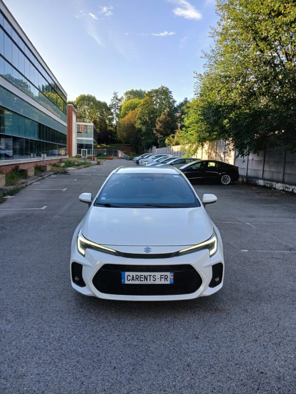 SUZUKI SWACE Hybride Essence 1.8 122H finition PACK identique Corolla TS  11/2023 – 97 473 km - 1ére main - TVA récupérable - VO 185 – Image 8