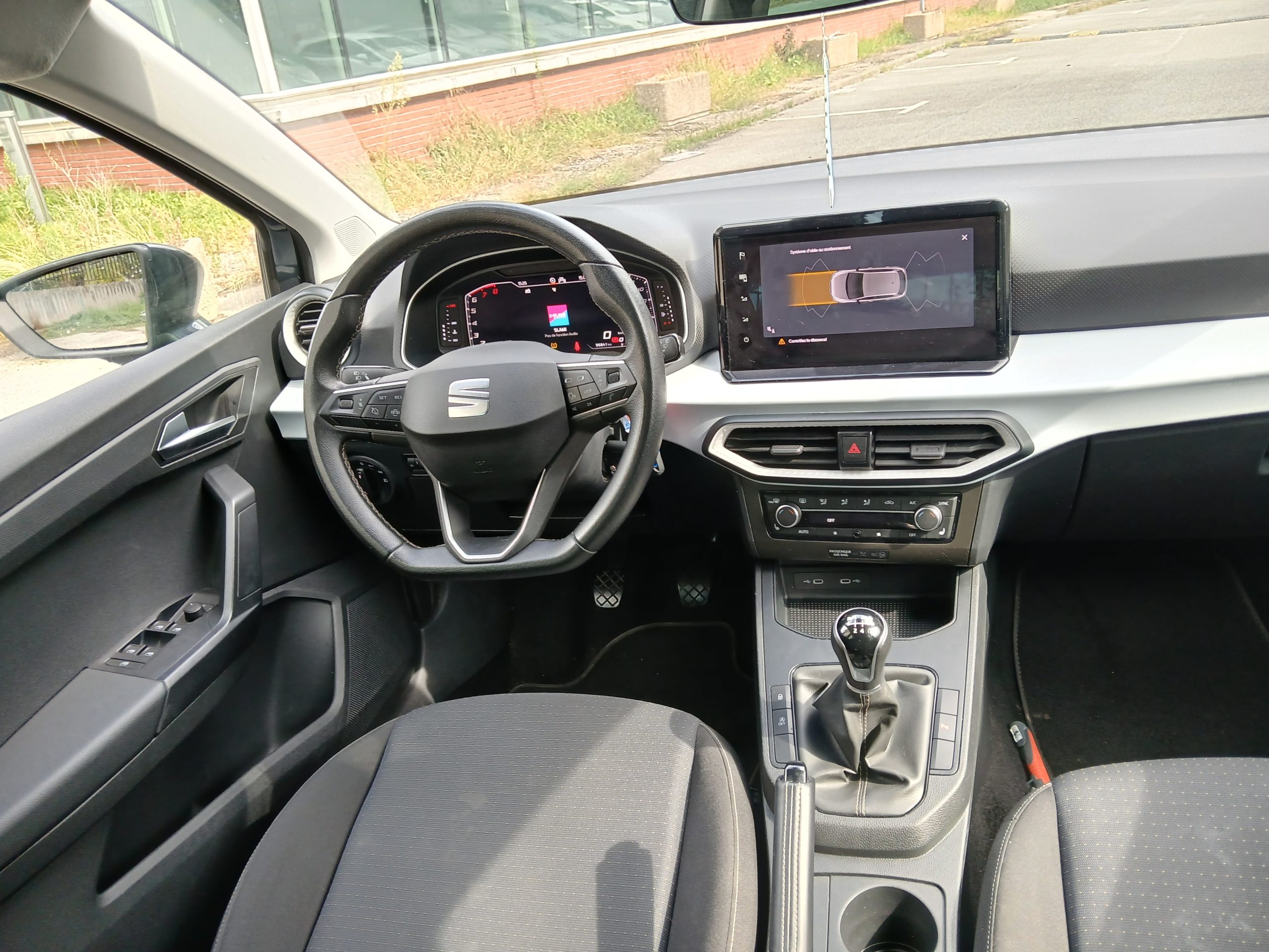 SEAT IBIZA 1.0 TSI 95 CV essence manuelle Style Business  04/2023 – 96 836 km – 1ère main - Possibilité d’exportation – Image 9