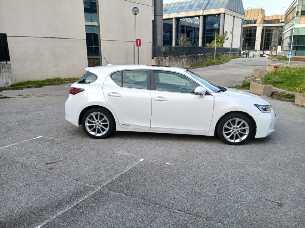 LEXUS Ct 200H HYBRIDE Essence 136CV SENSATION  09/2012 -109 889 km - 1 ère MAIN – VO 201 – Image 10