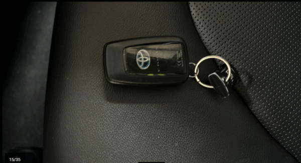 CAMRY HYBRIDE PRO  218 CV 2WD DYNAMIC BUSINESS  06/2021 – 236 901 km - TVA récupérable - 1 ère MAIN - VO 216 – Image 17