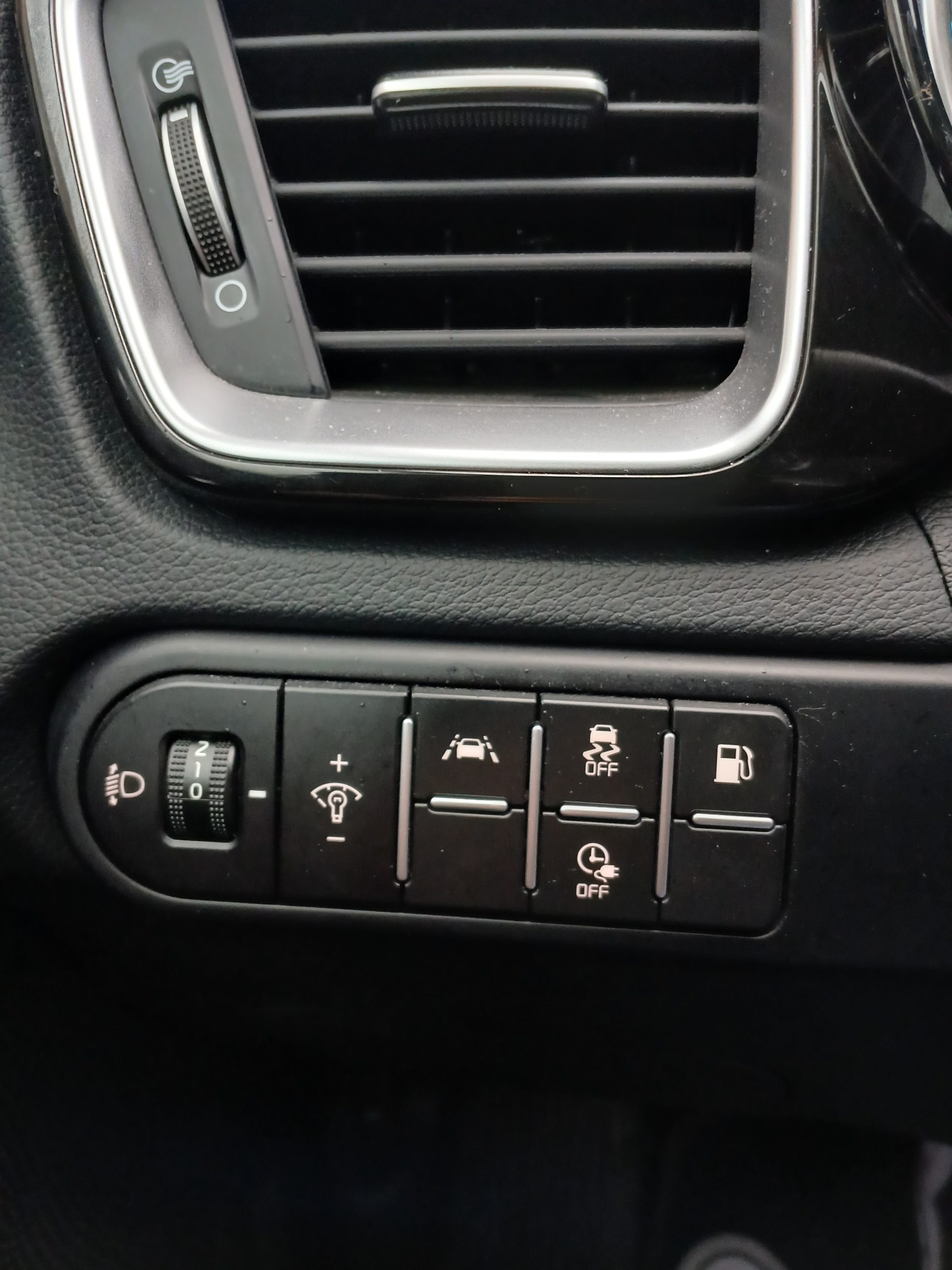 KIA XCEED Hybride Rechargeable Boite-Auto 1.6 GDI 141 CV Active Business 06/2022 – 94 042 km - TVA récupérable – 1 ère main – VO 221 – Image 23