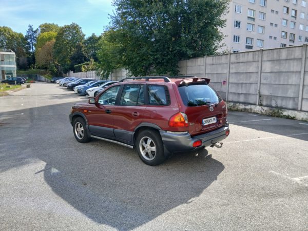 HYUNDAI SANTA FÉ Diesel BOITE AUTO 2.0 CRDI 112 4WD GLS LUXE A 11/2002 - 198 127 KM - VO 199 – Image 4
