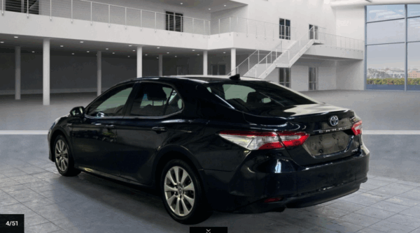 CAMRY HYBRIDE PRO  218 CV 2WD DYNAMIC BUSINESS  01/2020 – 270 720 km - TVA récupérable - 1 ère MAIN - VO 215 – Image 5