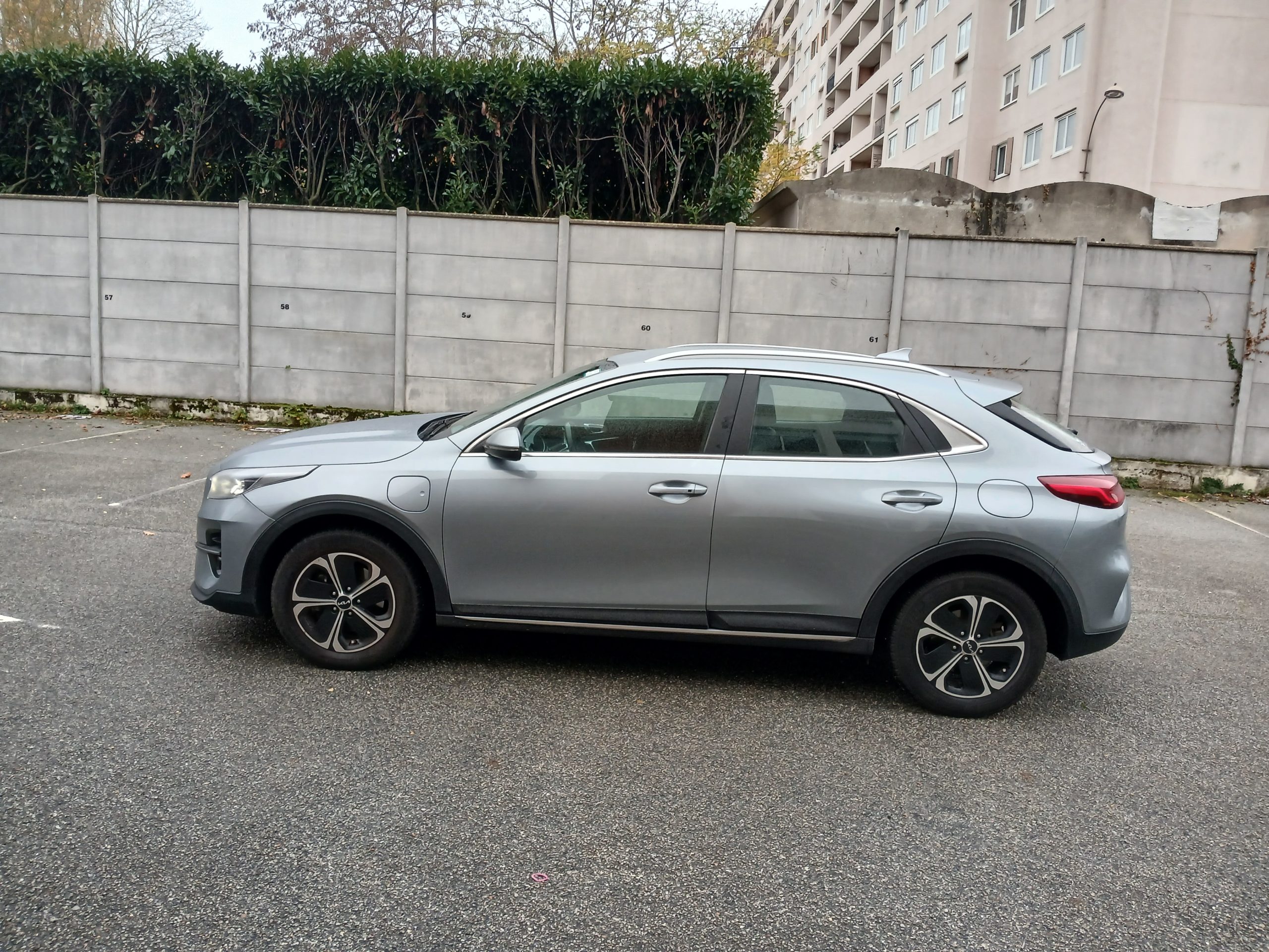 KIA XCEED Hybride Rechargeable Boite-Auto 1.6 GDI 141 CV Active Business 06/2022 – 94 042 km - TVA récupérable – 1 ère main – VO 221 – Image 7