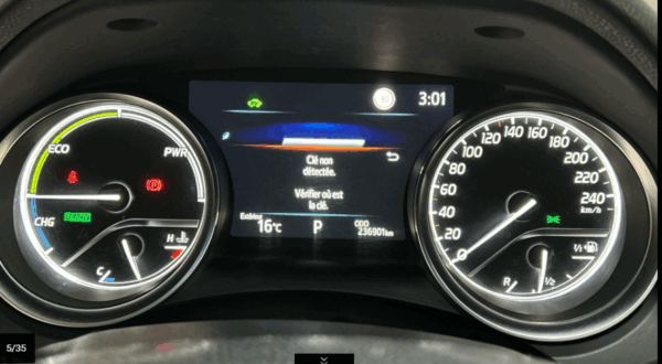 CAMRY HYBRIDE PRO  218 CV 2WD DYNAMIC BUSINESS  06/2021 – 236 901 km - TVA récupérable - 1 ère MAIN - VO 216 – Image 9