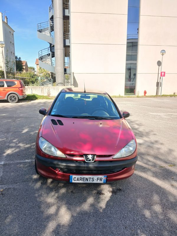 PEUGEOT 206 Essence Boite-Auto 1.4I XR Présence A  05/2000 - 201 365 km - VO 170 – Image 9
