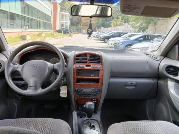 HYUNDAI SANTA FÉ Diesel BOITE AUTO 2.0 CRDI 112 4WD GLS LUXE A 11/2002 - 198 127 KM - VO 199 – Image 11