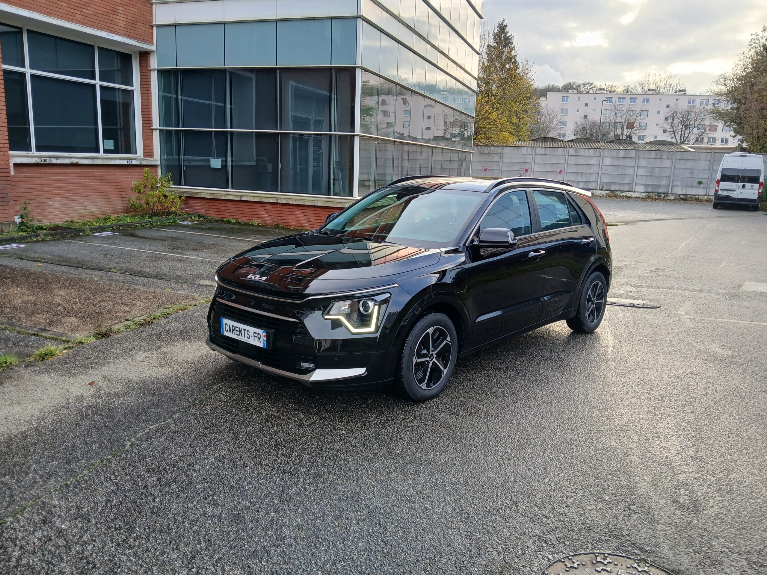NIRO Hybride Rechargeable 1.6 GDI 183 CH BOITE AUTO PHEV DCT6 ACTIVE 02/2023 – 104 671 km - TVA récupérable – 1ère main – VO 250 – Image 2