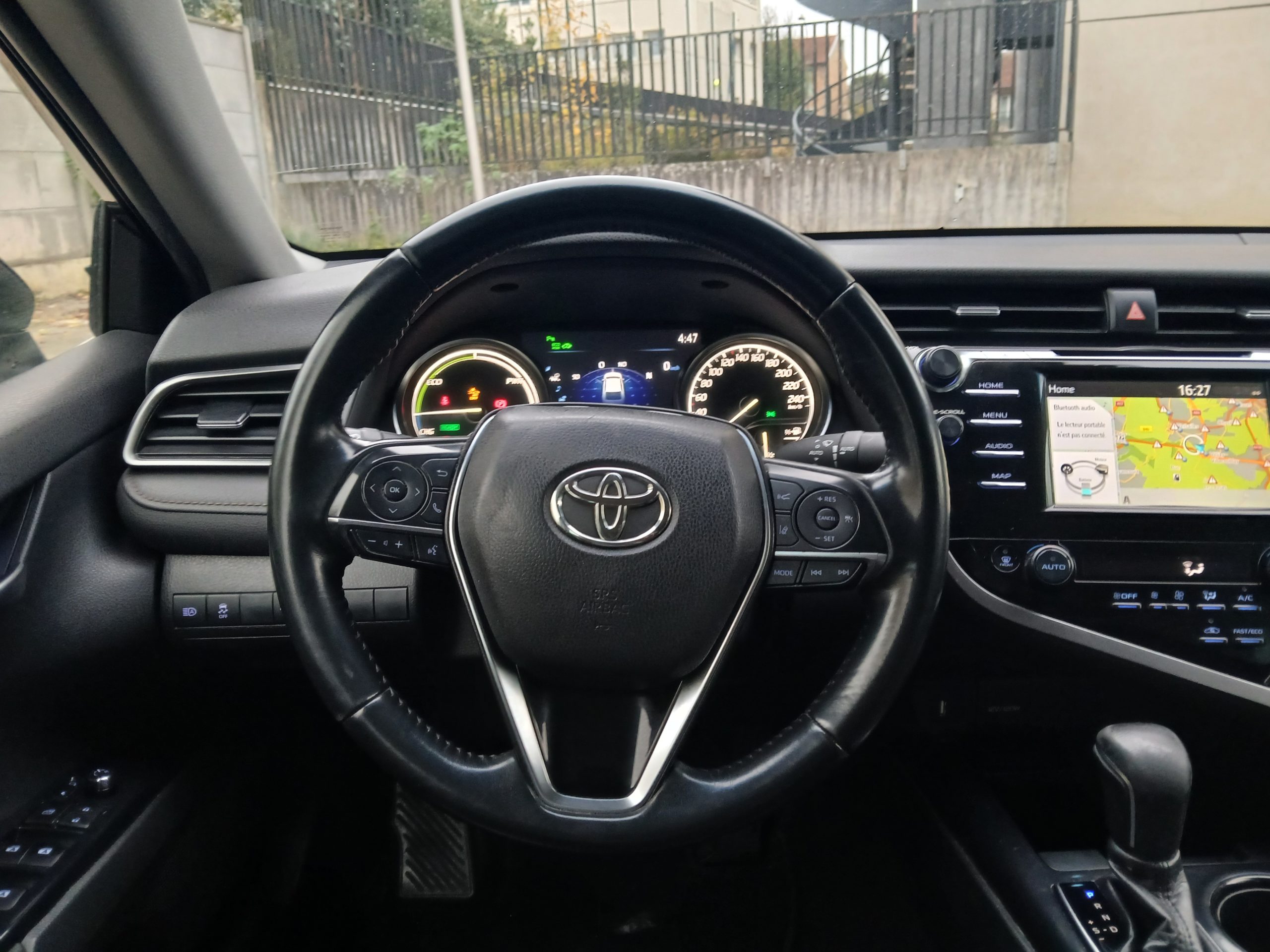 CAMRY HYBRIDE PRO 218 CH 2WD LOUNGE BOITE AUTO - 09/2019 – 389 963 km - VO 243 – Image 13
