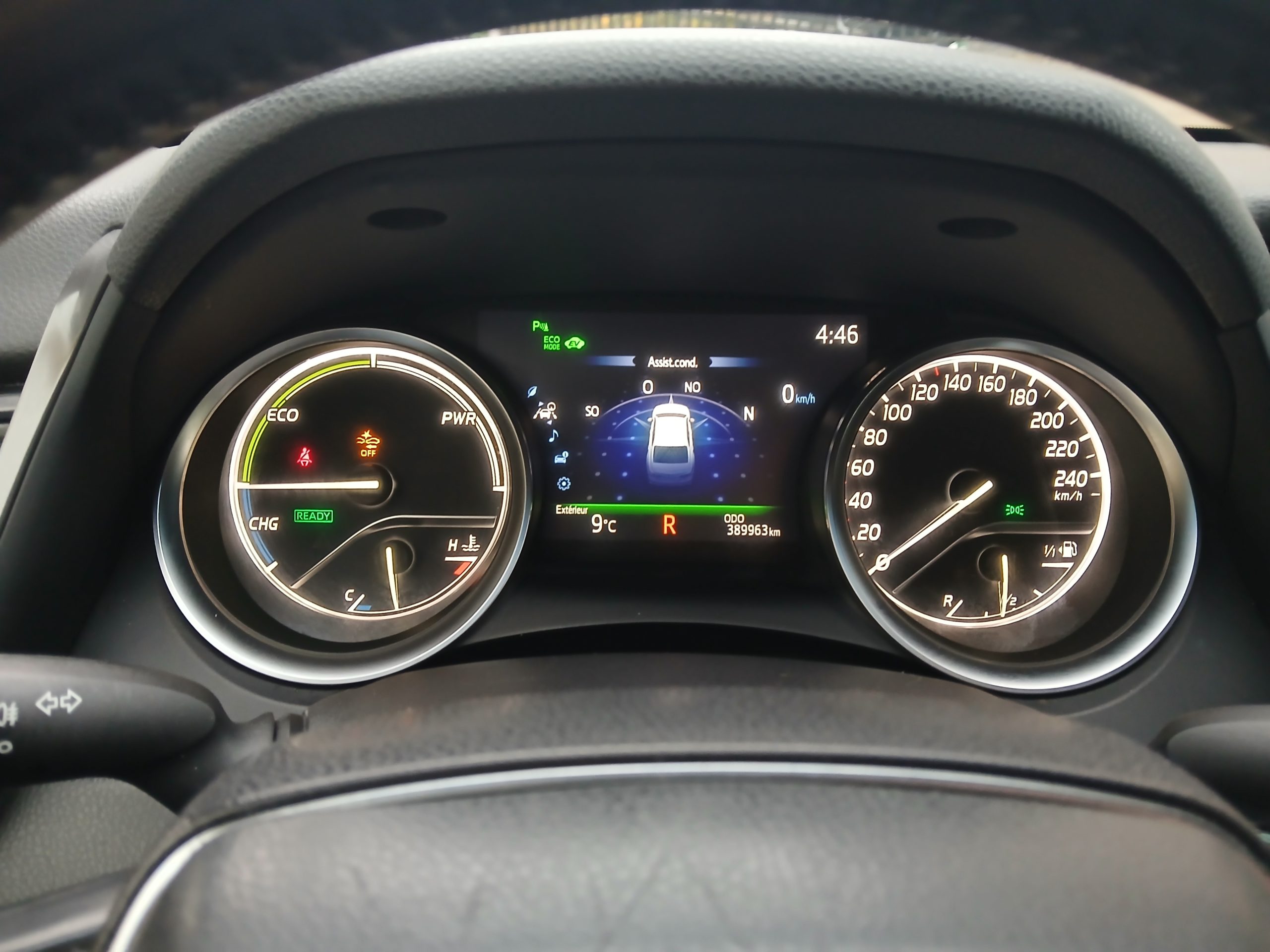 CAMRY HYBRIDE PRO 218 CH 2WD LOUNGE BOITE AUTO - 09/2019 – 389 963 km - VO 243 – Image 16