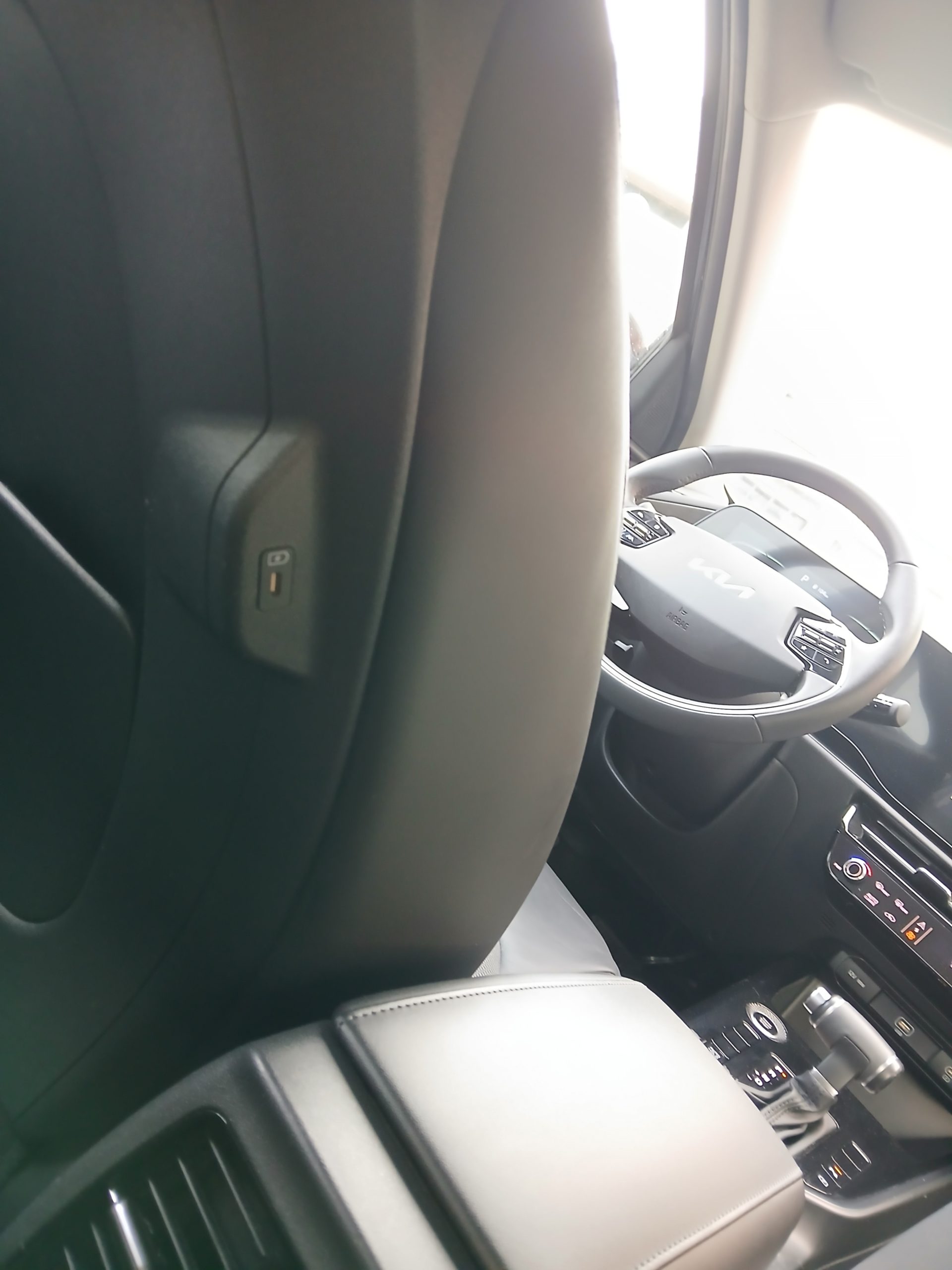 NIRO Hybride Rechargeable 1.6 GDI 183 CH BOITE AUTO PHEV DCT6 ACTIVE 02/2023 – 104 671 km - TVA récupérable – 1ère main – VO 250 – Image 24