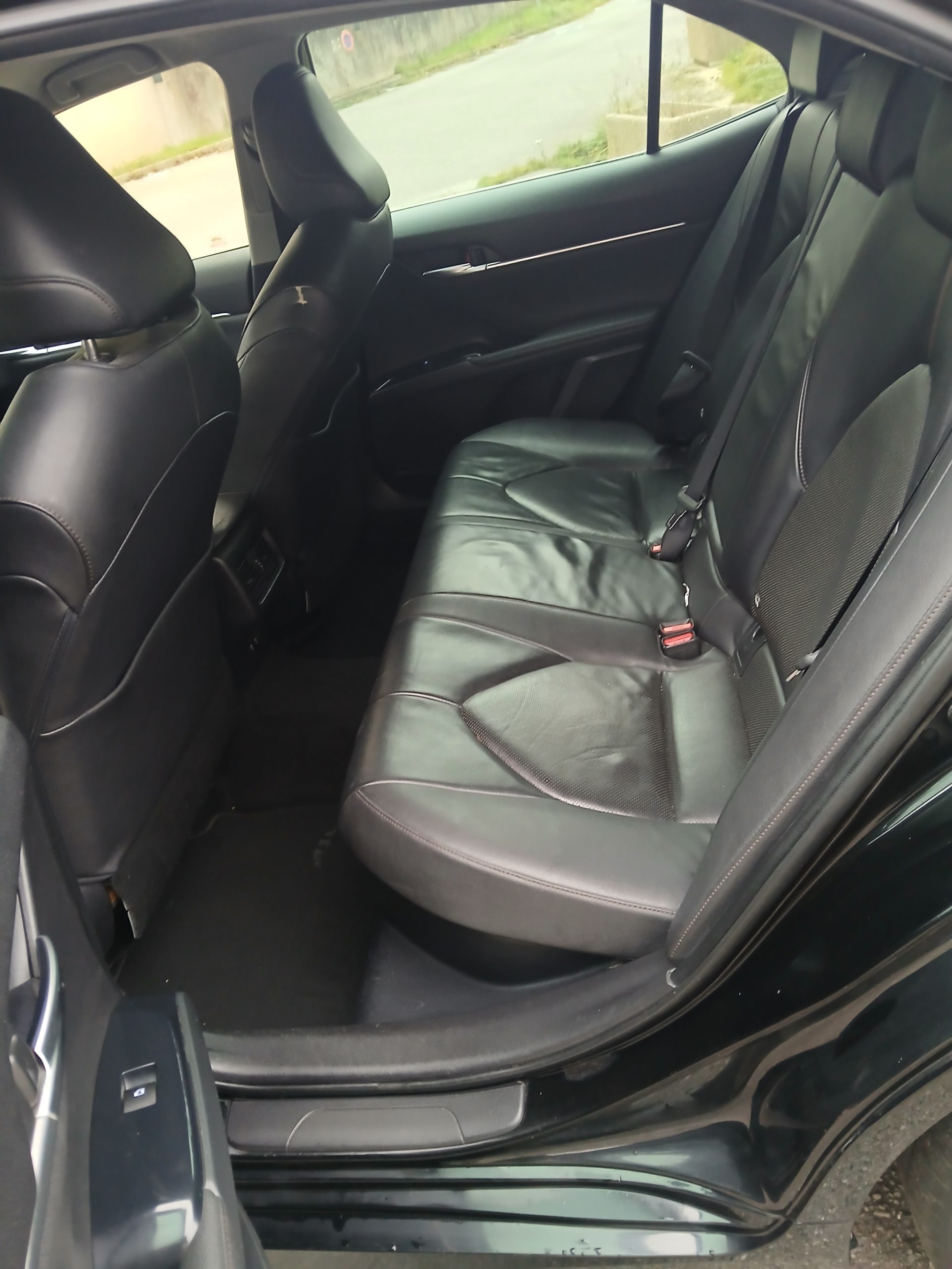 CAMRY HYBRIDE PRO 218 CH 2WD LOUNGE BOITE AUTO - 09/2019 – 389 963 km - VO 243 – Image 24