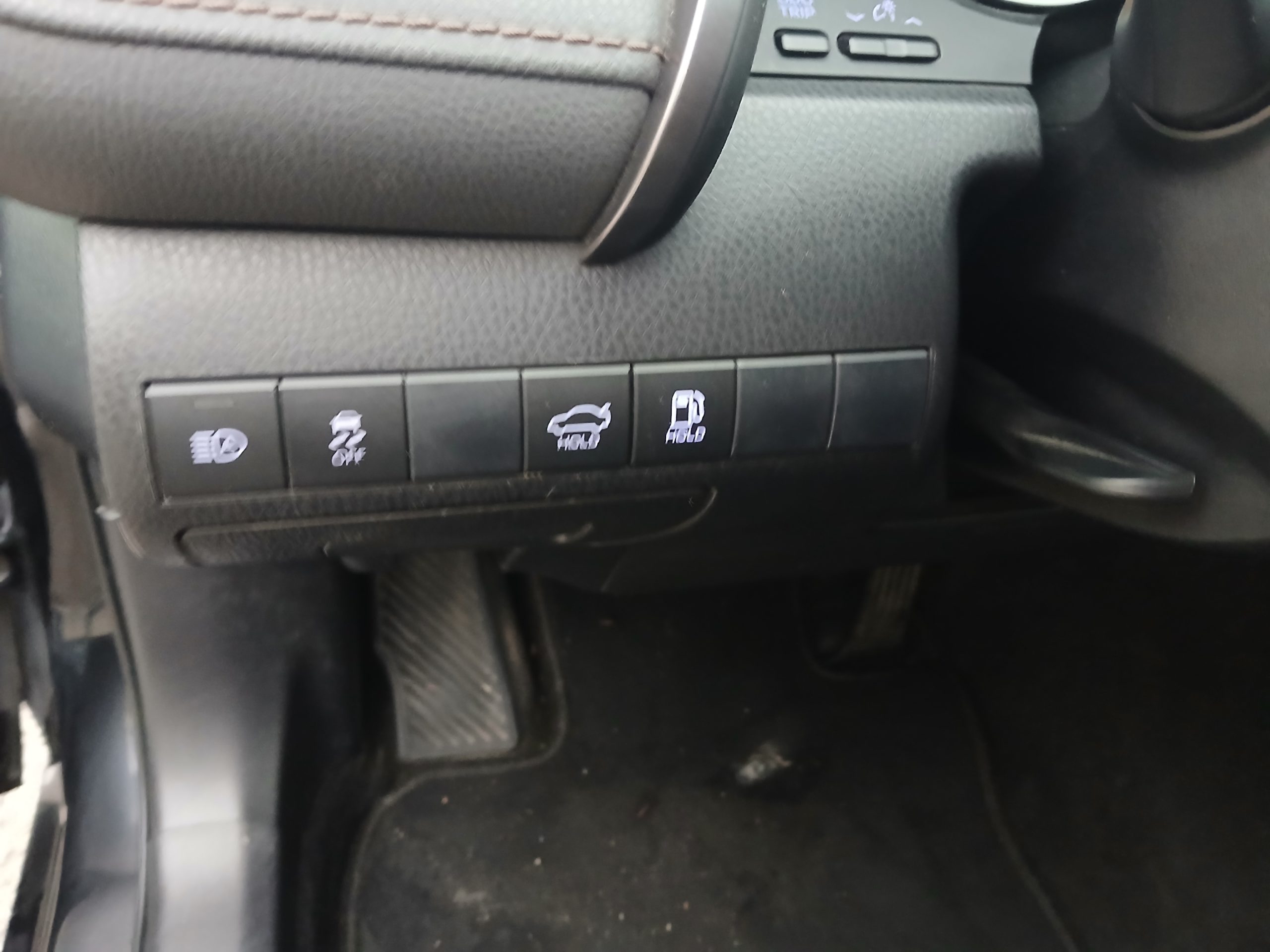 CAMRY HYBRIDE PRO 218 CH 2WD LOUNGE BOITE AUTO - 09/2019 – 389 963 km - VO 243 – Image 27