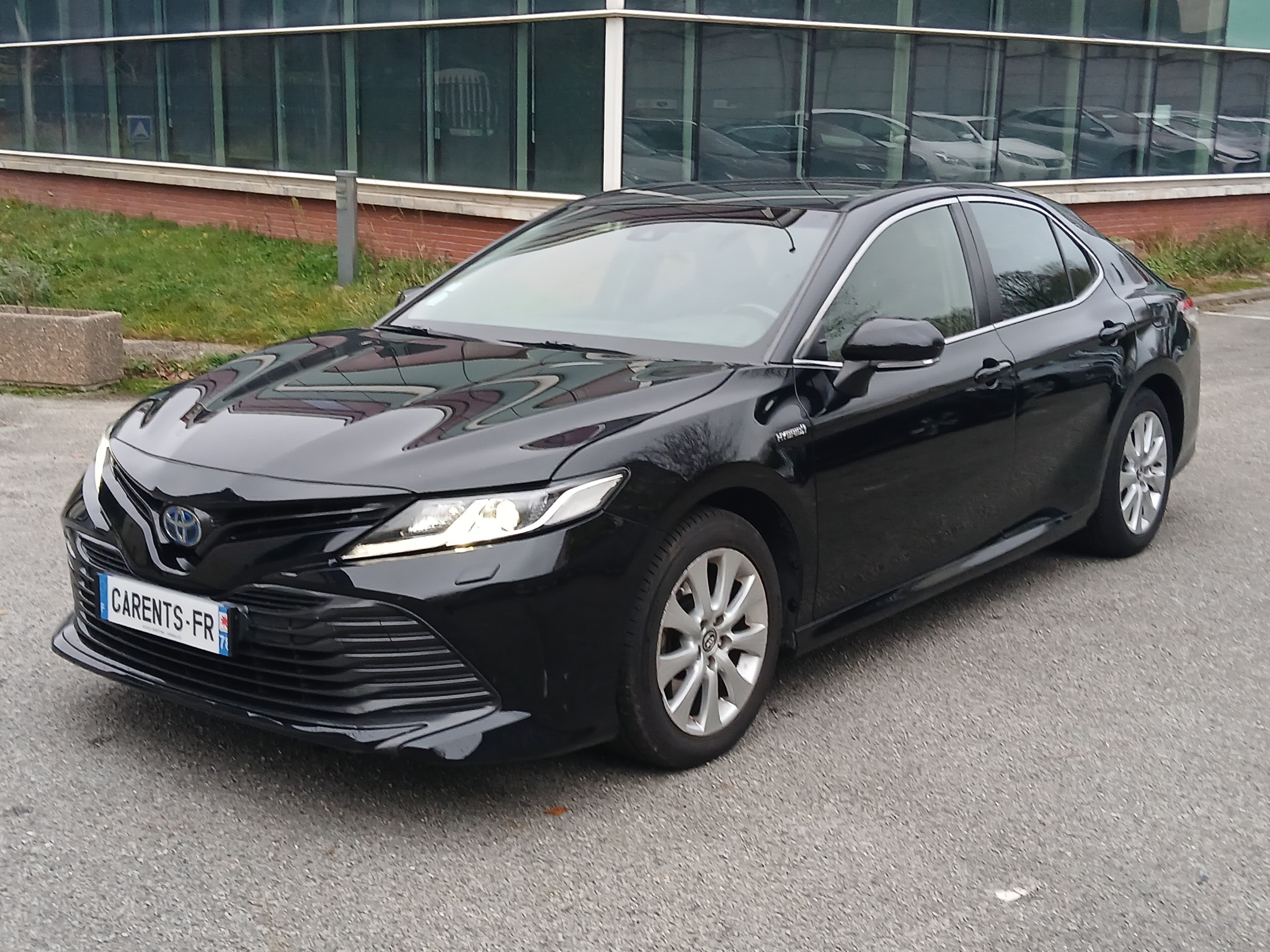 CAMRY HYBRIDE PRO 218 CH 2WD LOUNGE BOITE AUTO - 09/2019 – 389 963 km - VO 243 – Image 6