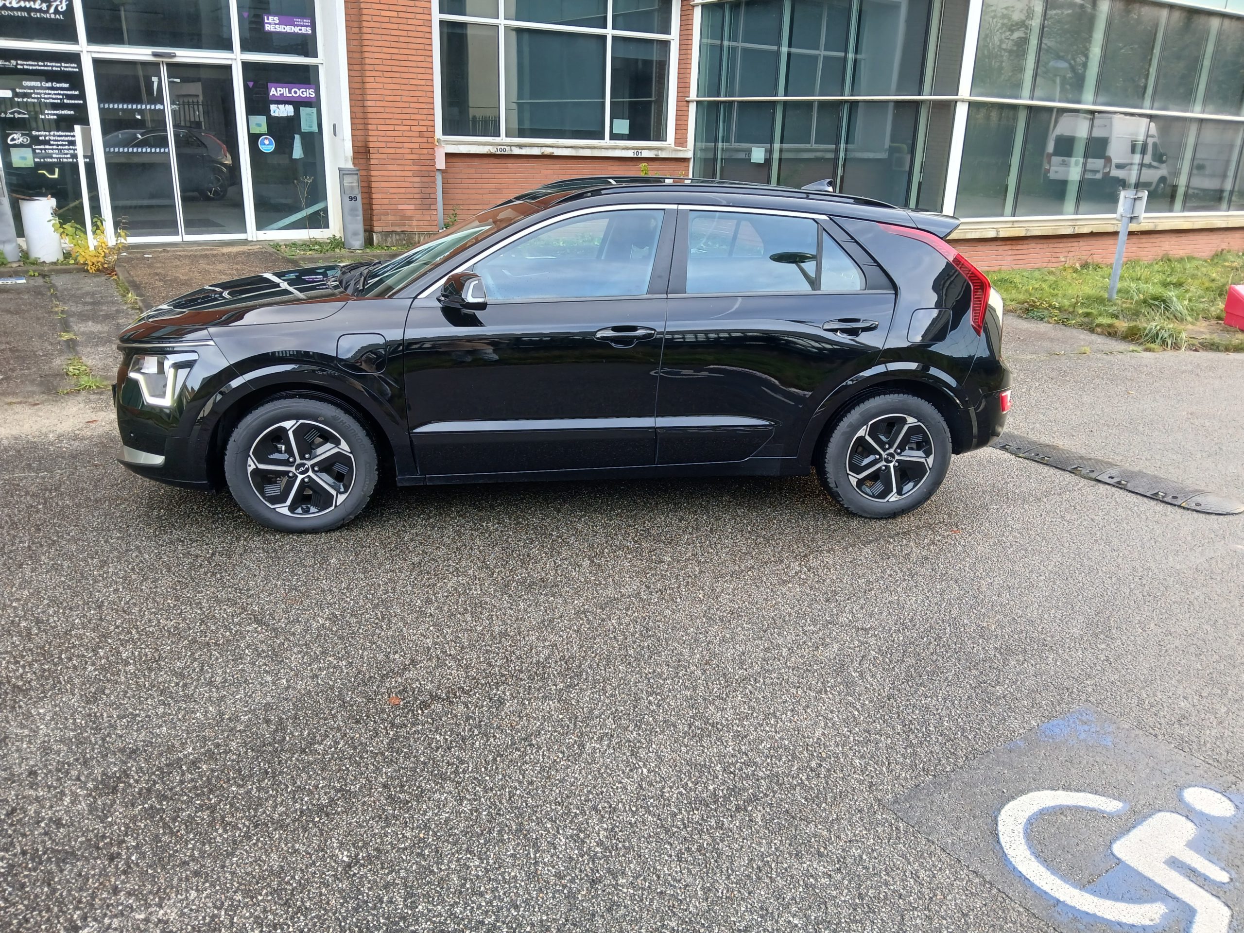 NIRO Hybride Rechargeable 1.6 GDI 183 CH BOITE AUTO PHEV DCT6 ACTIVE 02/2023 – 104 671 km - TVA récupérable – 1ère main – VO 250 – Image 7
