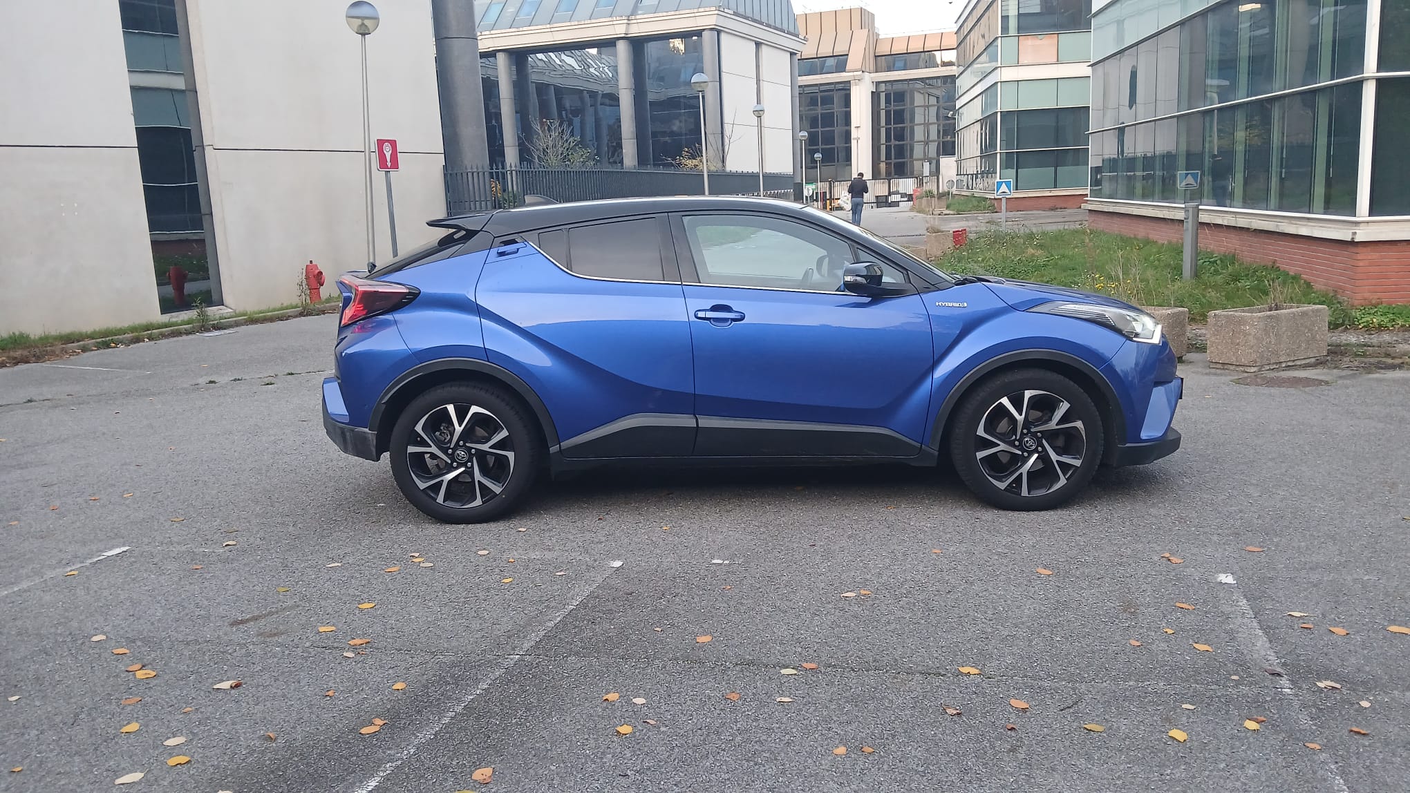 Toyota C-HR HYBRIDE 122 CH DYNAMIC Boite Auto -06/2018 – 248 706 km – Image 7