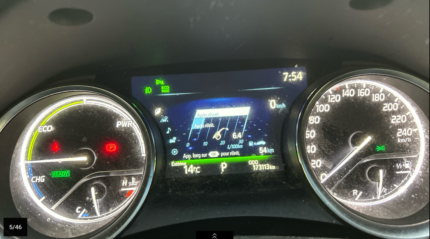 CAMRY HYBRIDE PRO 218 CH 2WD DYNAMIC BUSINESS BOITE AUTO 04/2021 – 173 114 km - TVA récupérable - 1 ère MAIN - VO 236 – Image 9