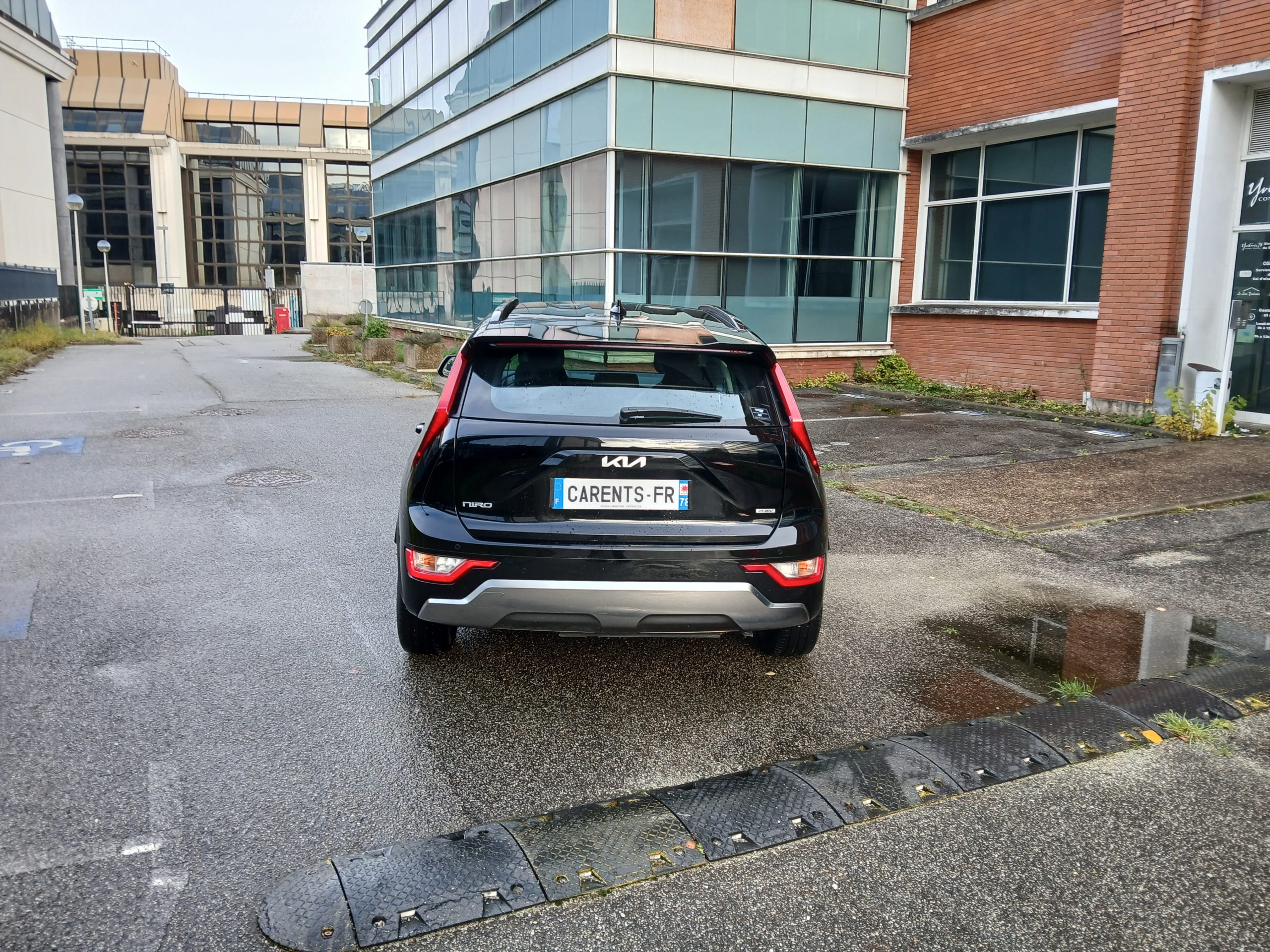 NIRO Hybride Rechargeable 1.6 GDI 183 CH BOITE AUTO PHEV DCT6 ACTIVE 02/2023 – 104 671 km - TVA récupérable – 1ère main – VO 250 – Image 10