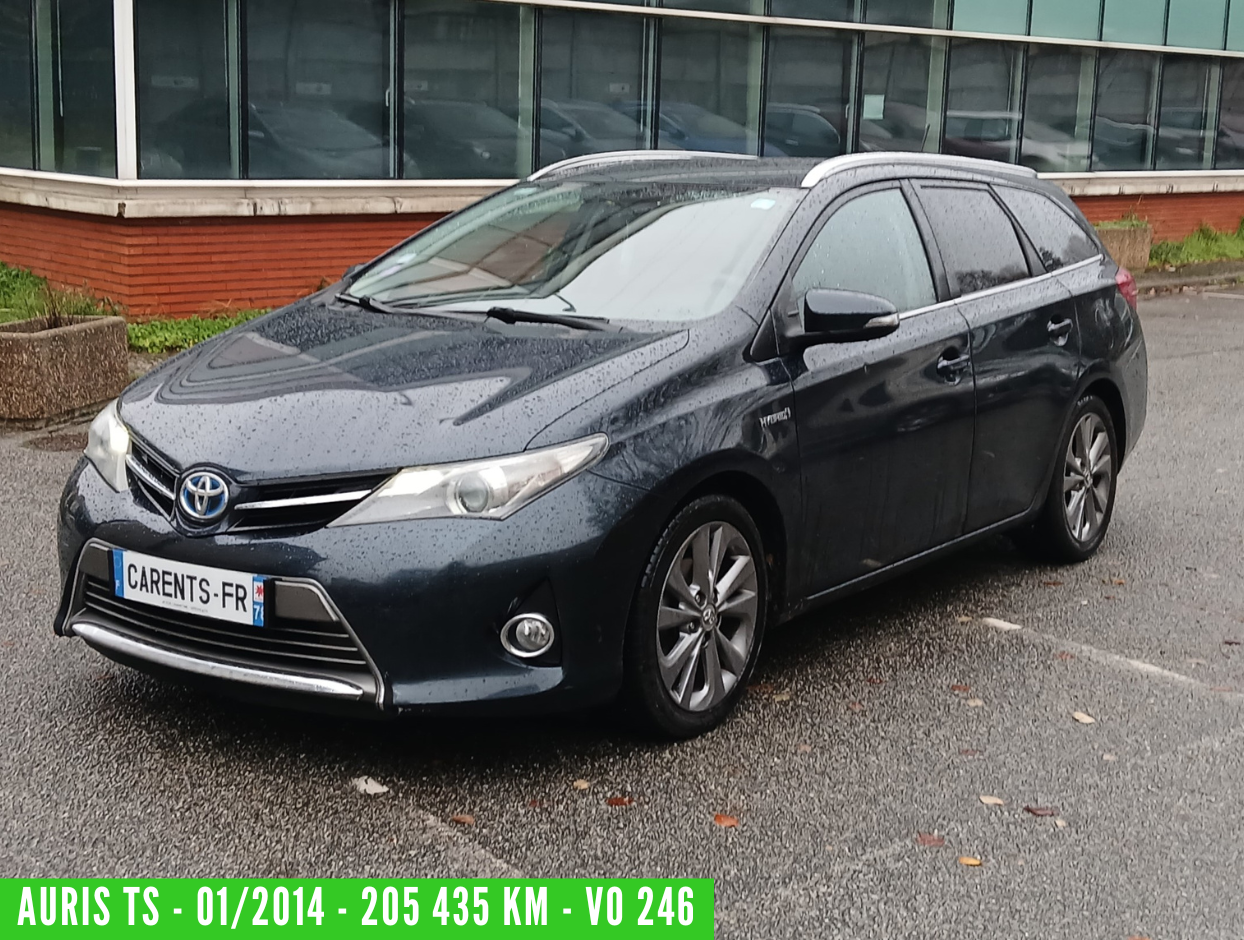 AURIS TOURING SPORTS Hybride Boite-auto 1.8 BUSINESS - 01/2014 – 205 435 km – VO 246
