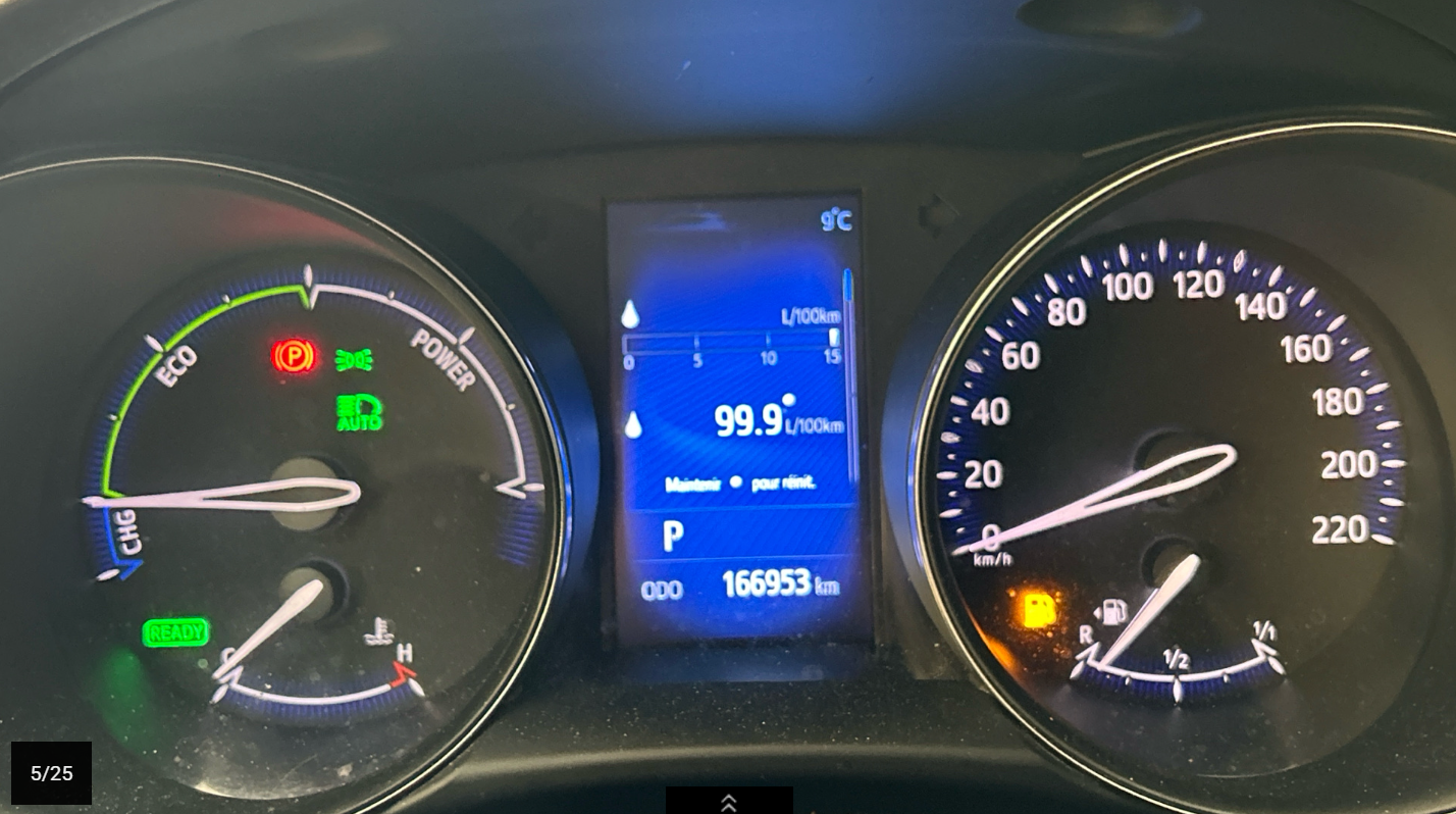 Toyota C-HR HYBRIDE Essence 122 CH DYNAMIC - 1 ère main - Boite Auto - 04/2019 – 166 953 km –VO 288 – Image 8