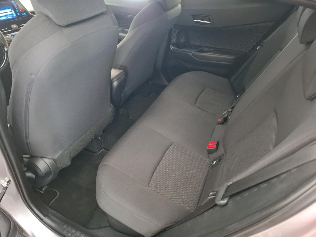 Toyota C-HR HYBRIDE Essence 122 CH DYNAMIC Business - Boite Auto – 10/2018 – 139 826 km - 1 ère main - TVA récupérable - VO 265 – Image 11