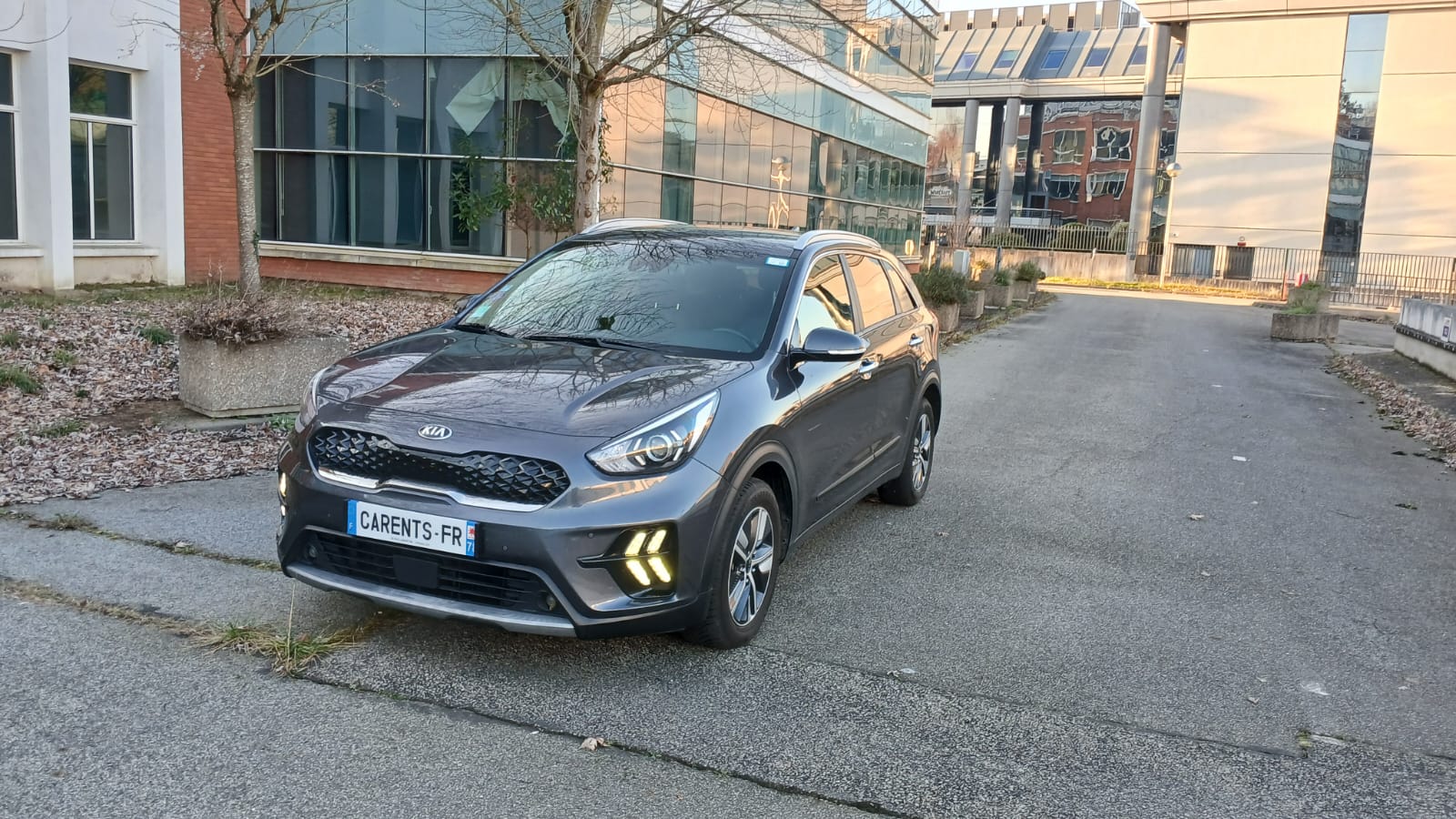 KIA NIRO Hybride 1.6 GDI 105 CH ISG + Electrique 43.5 CH ACTIVE BUSINESS DCT6 - 10/2021 – 140 807 KM - TVA récupérable - 1ére main – VO 255 – Image 2