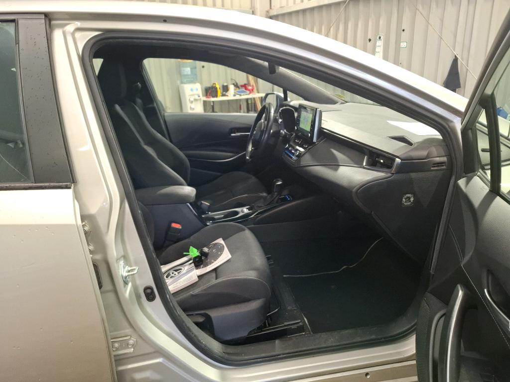 COROLLA BERLINE Hybride Essence 122H DYNAMIC BUSINESS 10/2019 – 135 899km -TVA récupérable -1ère main – VO 259 – Image 12