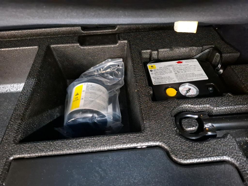 Toyota C-HR HYBRIDE Essence 184 CH DYNAMIC Business - Boite Auto - 1 ère main - 08/2020 – 189 258 km –VO 258 – Image 13