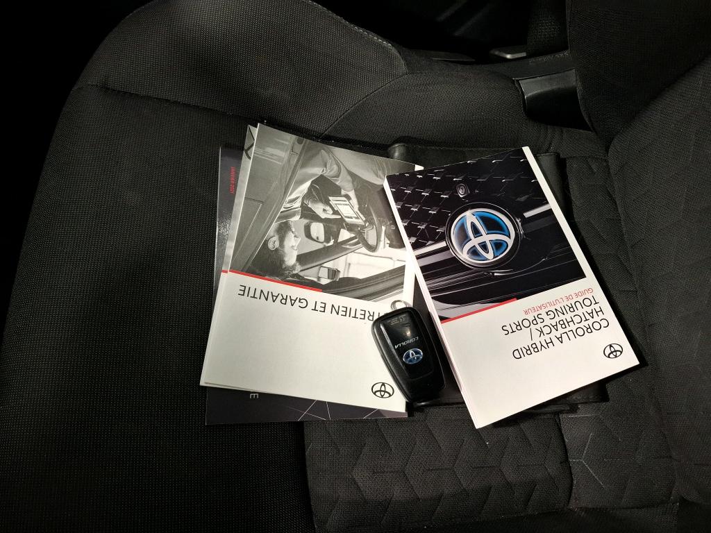 TOYOTA COROLLA TOURING SPORTS BREAK HYBRIDE 122CV Dynamic Business 1.8 Stage Academy - TVA récupérable -1 ère MAIN - 11/2021 - 137 469 KM – VO 253 – Image 14