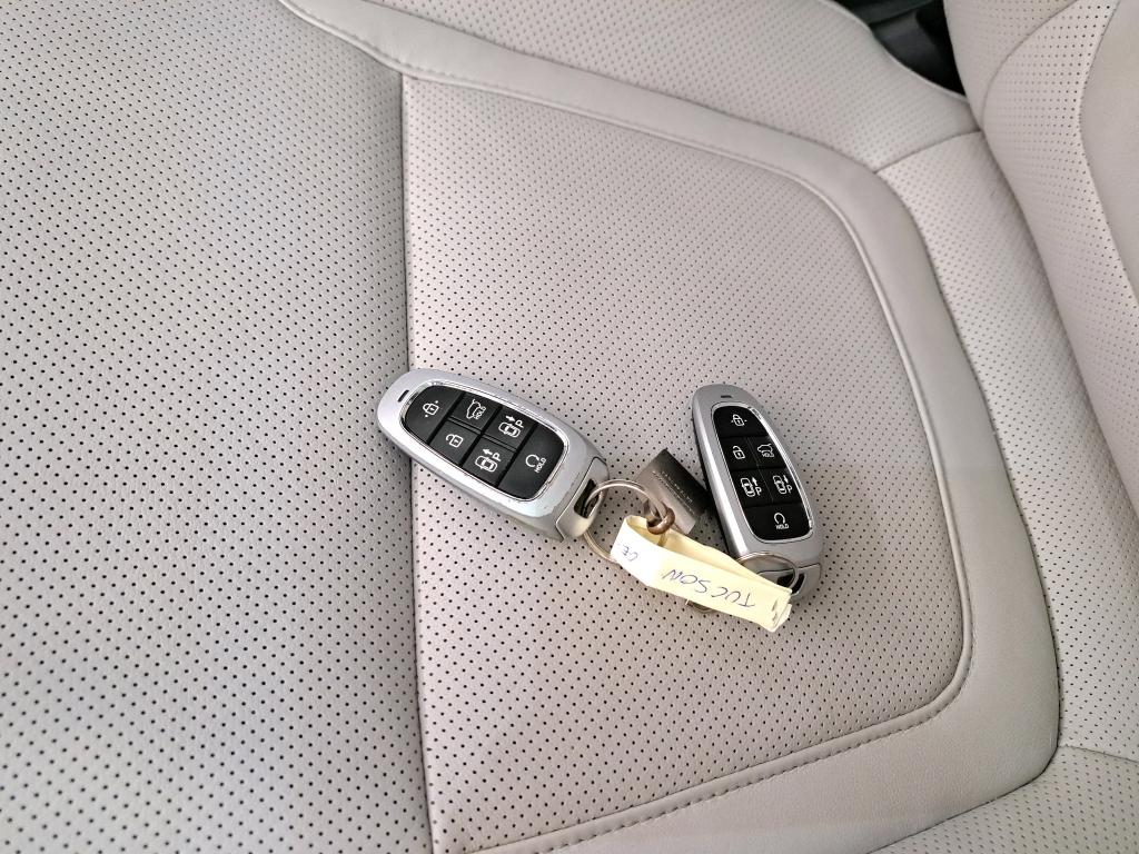 TUCSON HYBRID ESSENCE 1.6 T-GDI - 230CV BVA6 EXECUTIVE - 02/2022 – 220 993 km - 1ère main - TVA récupérable – VO 304 – Image 13