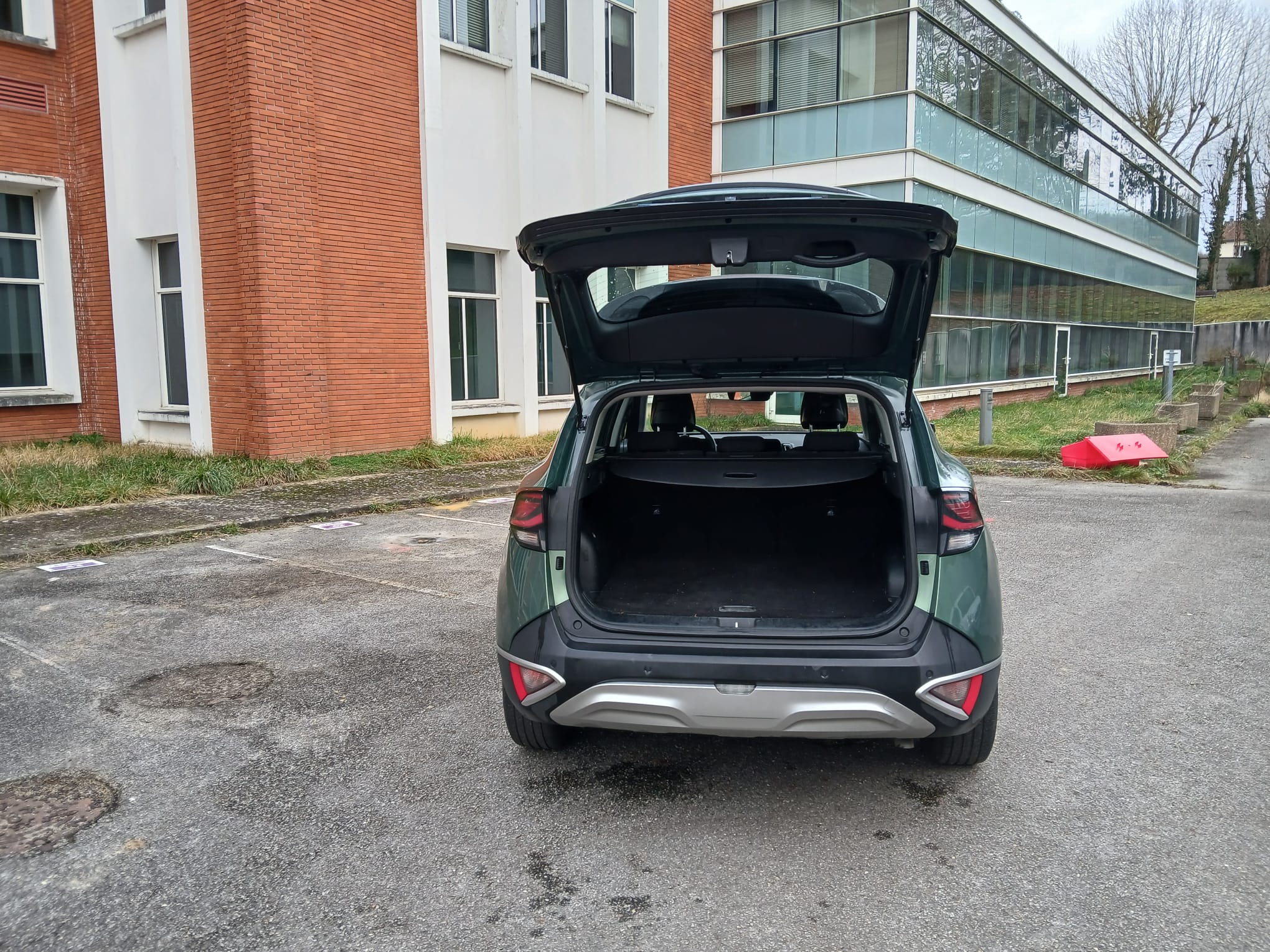 KIA SPORTAGE 230 CH Hybride Essence 1.6 T-GDI Boite Auto BVA6 Active Business – 05/2023 – 204 312 km - 1ére main - TVA récupérable – VO 300 – Image 19