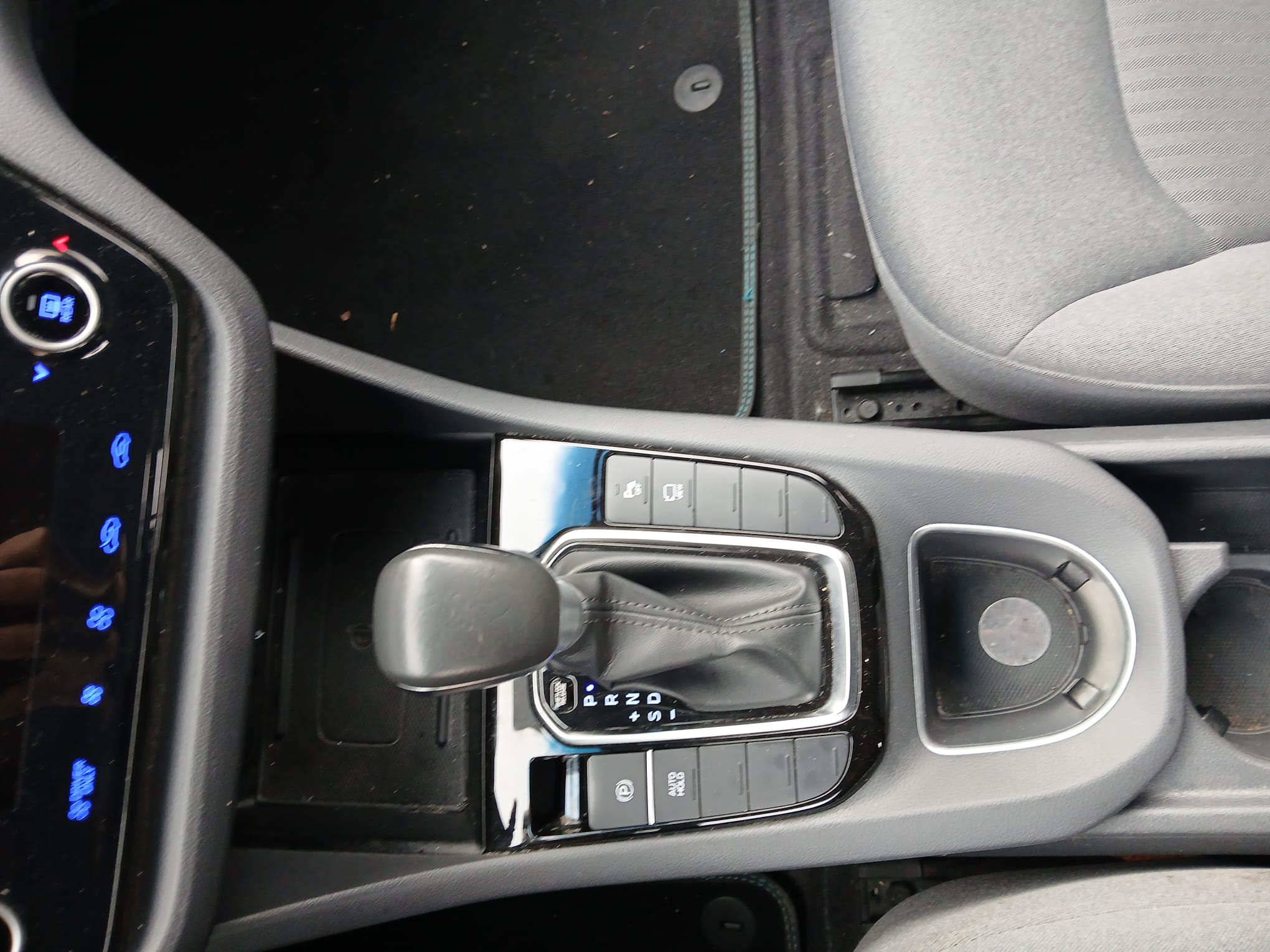 IONIQ Hybride Essence 1.6 GDI 141CH 1.6 BUSINESS 01/2021 – 152 150 km - TVA Récupérable - 1ére main – VO 306 – Image 15