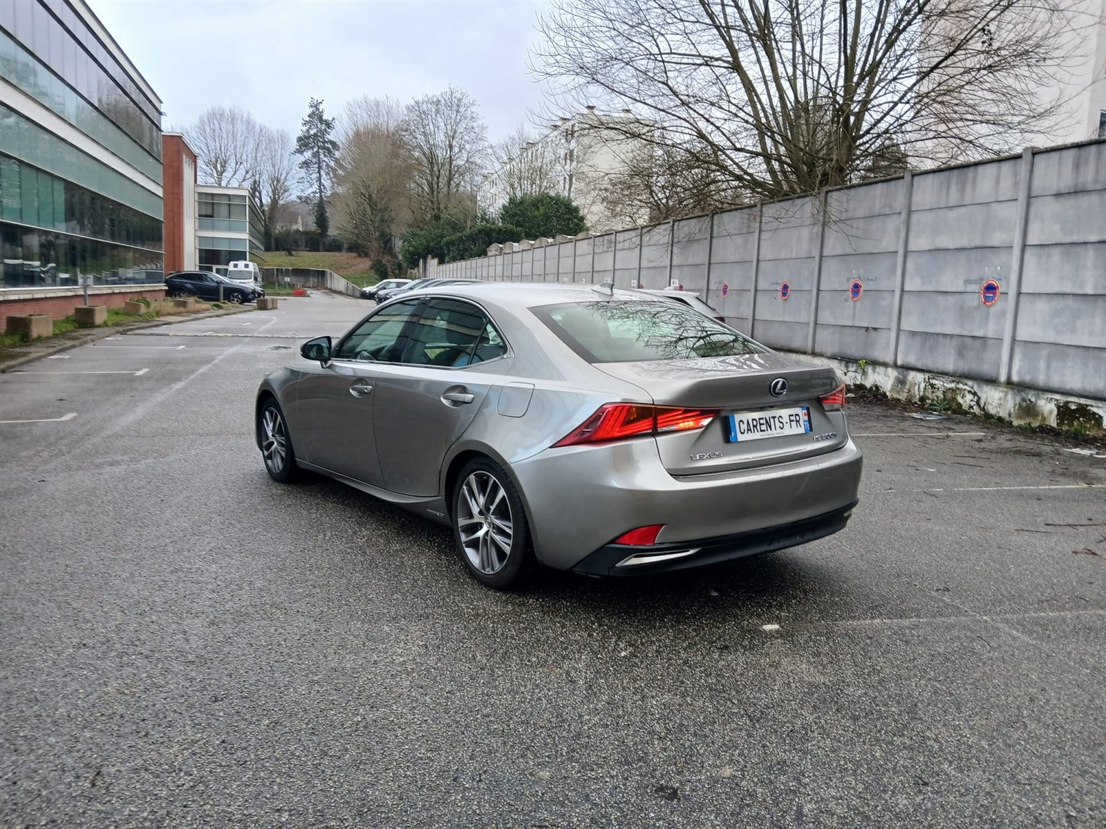 Lexus IS 300H VO 301 - Photo 25