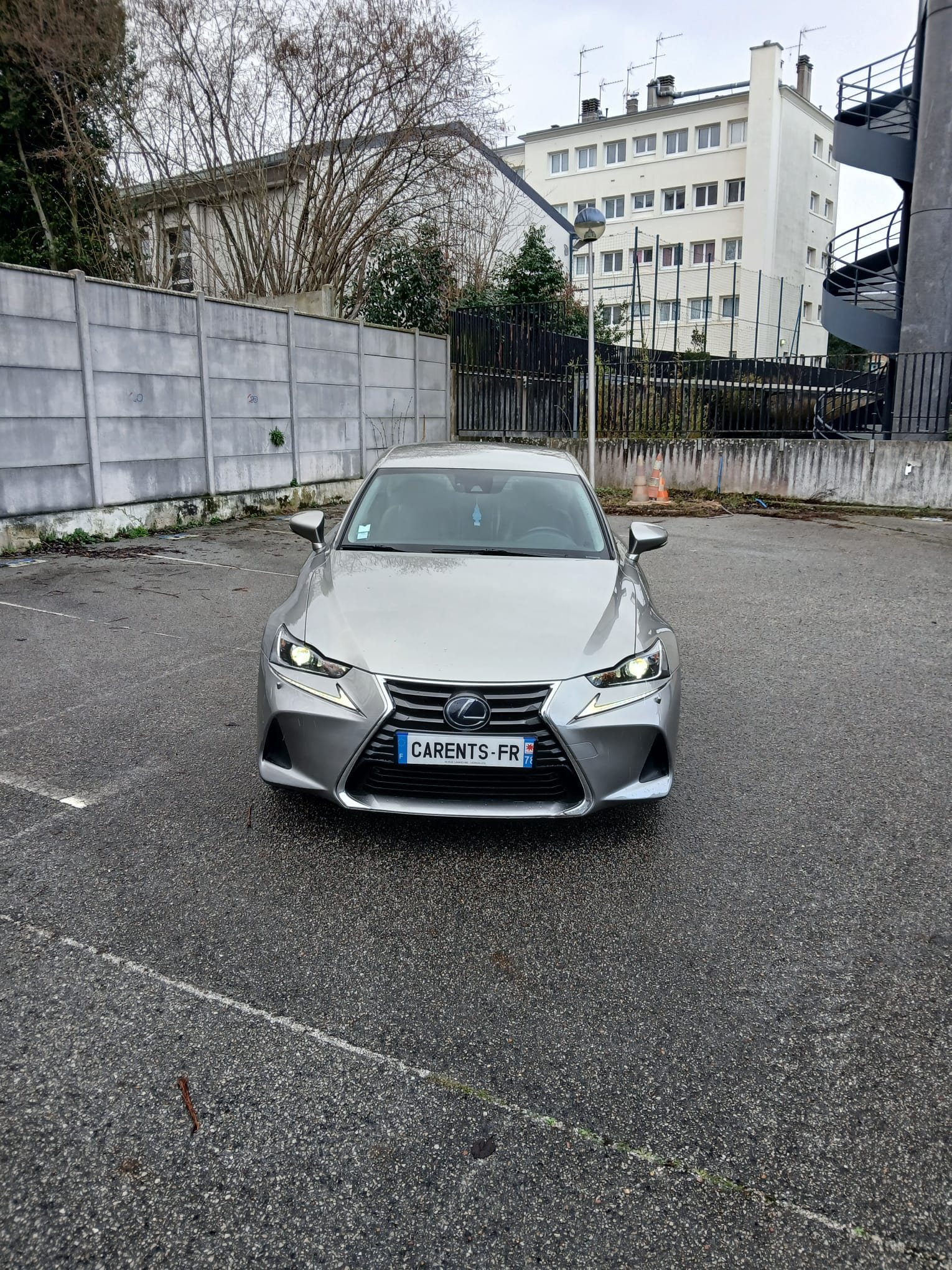 Lexus IS 300H VO 301 - Photo 30