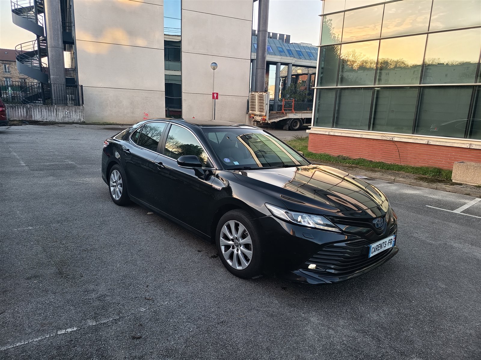 Toyota Camry VO 308 - Photo 3