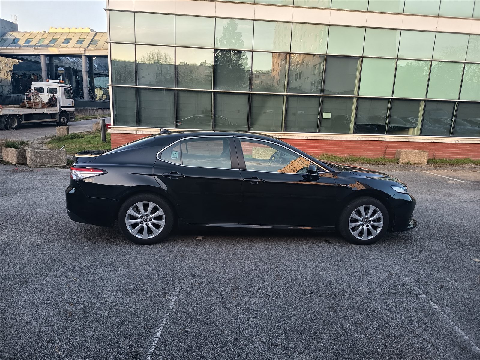 Toyota Camry VO 308 - Photo 6