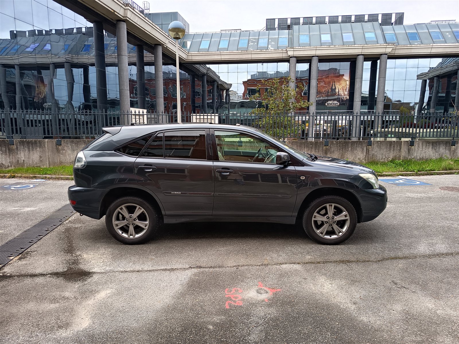 Lexus RX 400h VO 345 - Photo 4