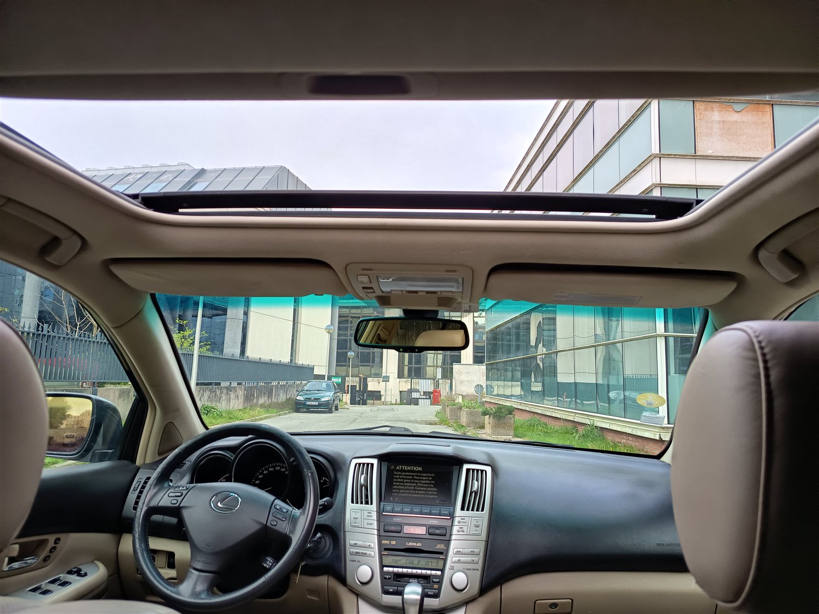 Lexus RX 400h VO 345 - Photo 16